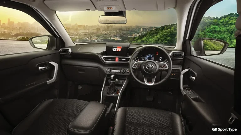 Interior (13)