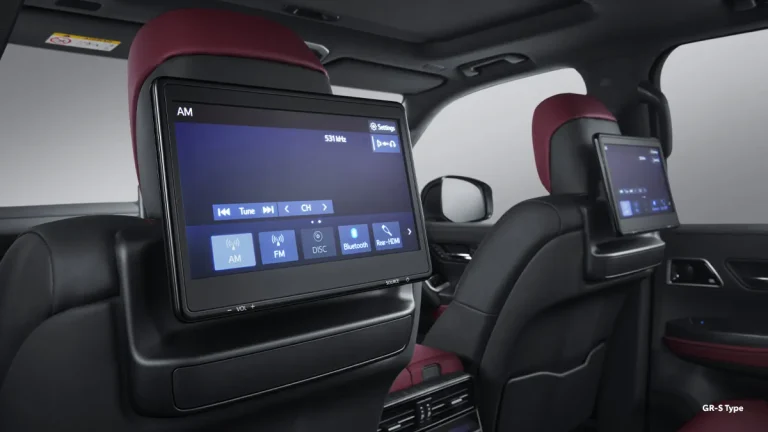 Interior (3)