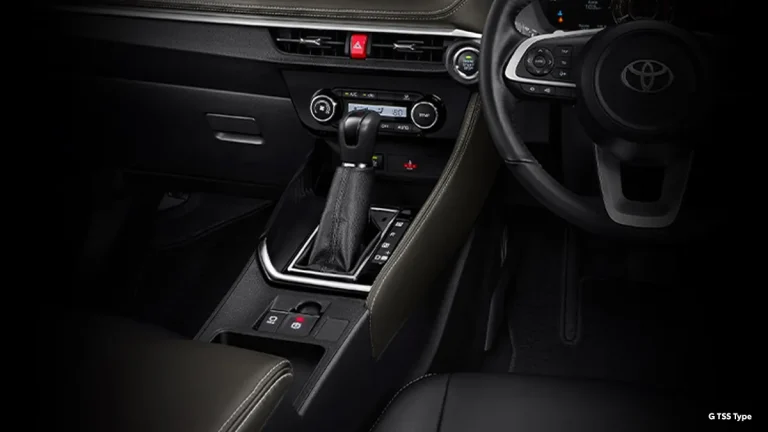 Interior (5)