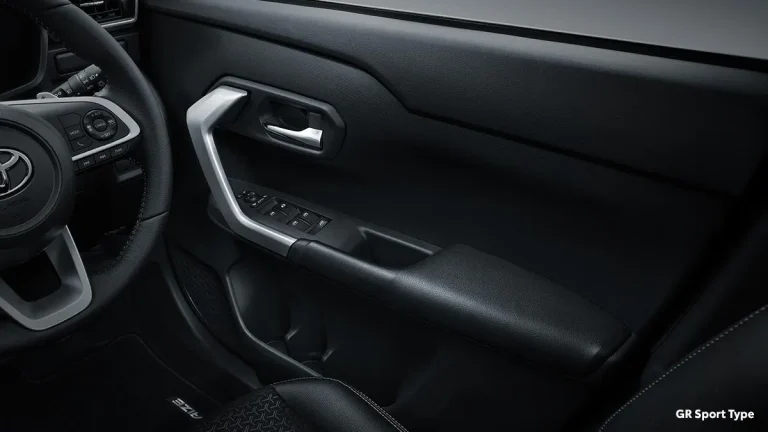 Interior (6)